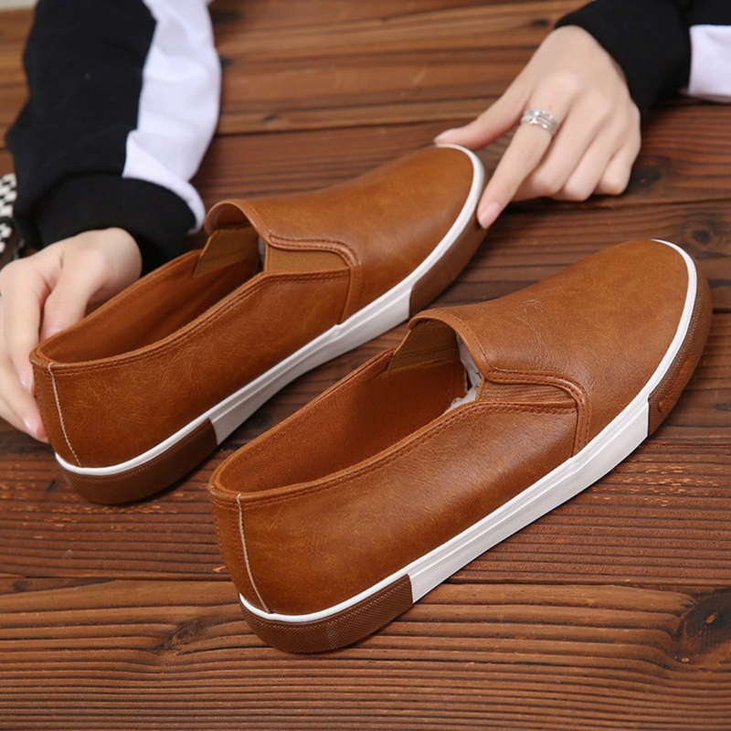 [COMPRE 1 LEVE 2] Mocassim Ortopédico Italiano de Couro Legitimo